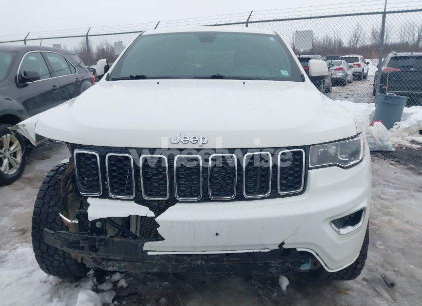 Photo 13 of 2019 Jeep Grand CHEROKEE LAREDO 4X4 (VIN 1C4RJFAG6KC735053)
