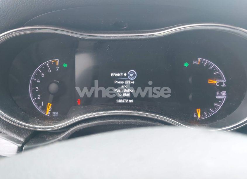 Photo 7 of 2019 Jeep Grand CHEROKEE LAREDO 4X4 (VIN 1C4RJFAG6KC735053)