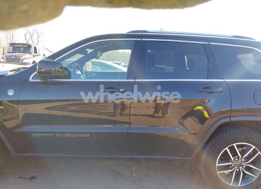 Photo 14 of 2020 Jeep Grand CHEROKEE NORTH EDITION 4X4 (VIN 1C4RJFAG6LC359455)