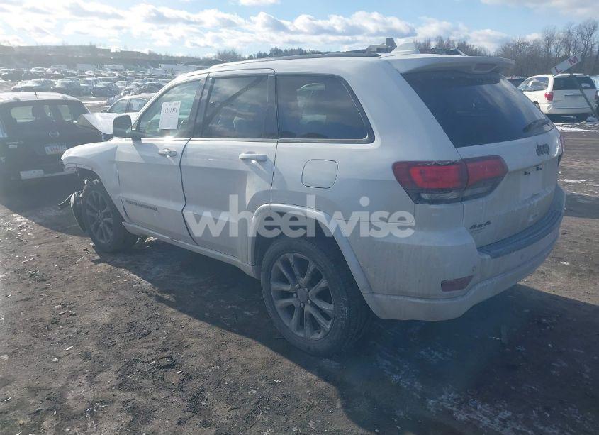 Photo 3 of 2021 Jeep Grand CHEROKEE LAREDO X 4X4 (VIN 1C4RJFAG6MC542212)