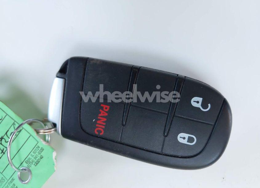 Photo 11 of 2021 Jeep Grand CHEROKEE LAREDO E 4X4 (VIN 1C4RJFAG6MC552948)