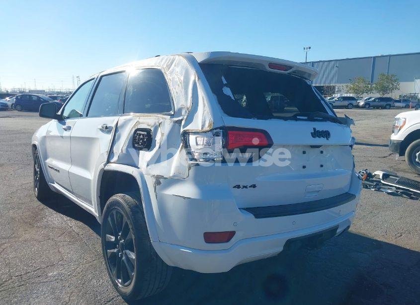 Photo 3 of 2021 Jeep Grand CHEROKEE LAREDO X 4X4 (VIN 1C4RJFAG6MC562086)