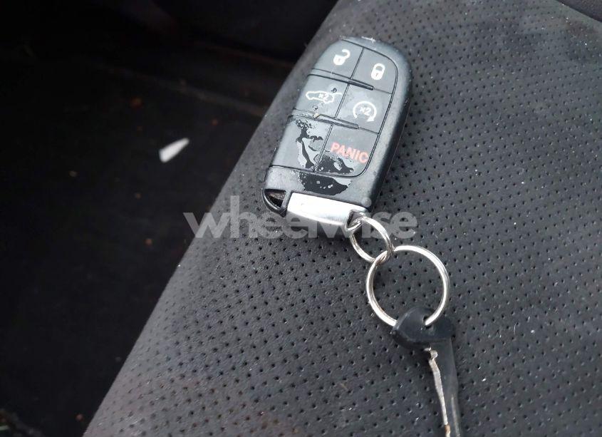 Photo 11 of 2021 Jeep Grand CHEROKEE LAREDO X 4X4 (VIN 1C4RJFAG6MC599672)