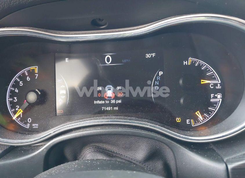 Photo 7 of 2021 Jeep Grand CHEROKEE LAREDO X 4X4 (VIN 1C4RJFAG6MC599672)