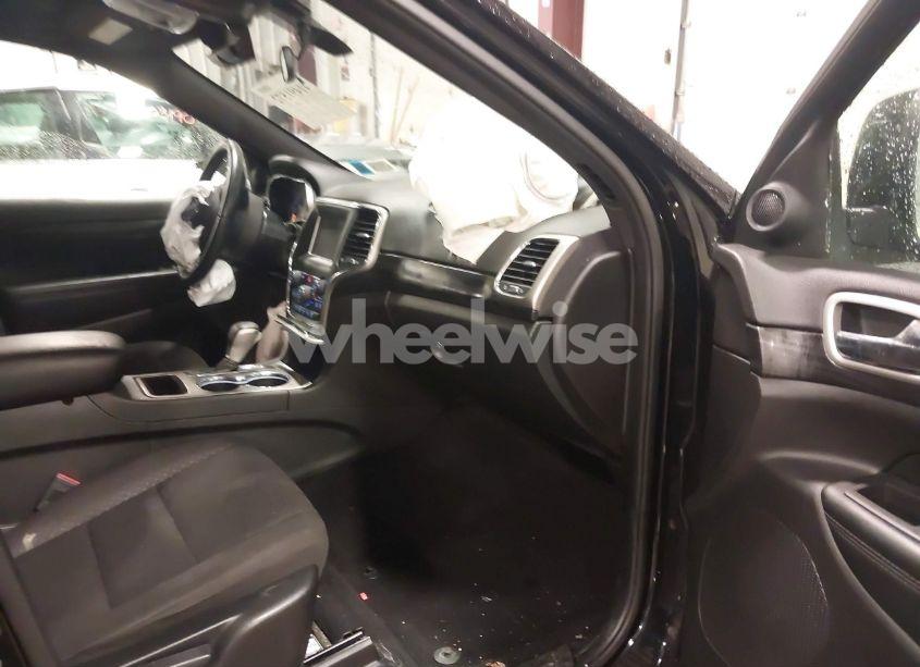 Photo 5 of 2021 Jeep Grand CHEROKEE LAREDO E 4X4 (VIN 1C4RJFAG6MC655920)