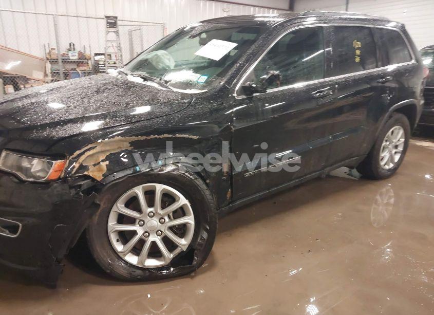 Photo 6 of 2021 Jeep Grand CHEROKEE LAREDO E 4X4 (VIN 1C4RJFAG6MC655920)