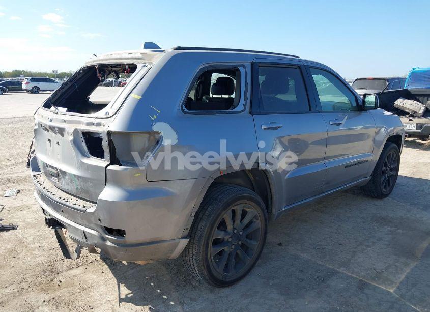 Photo 4 of 2021 Jeep Grand CHEROKEE LAREDO X 4X4 (VIN 1C4RJFAG6MC769674)