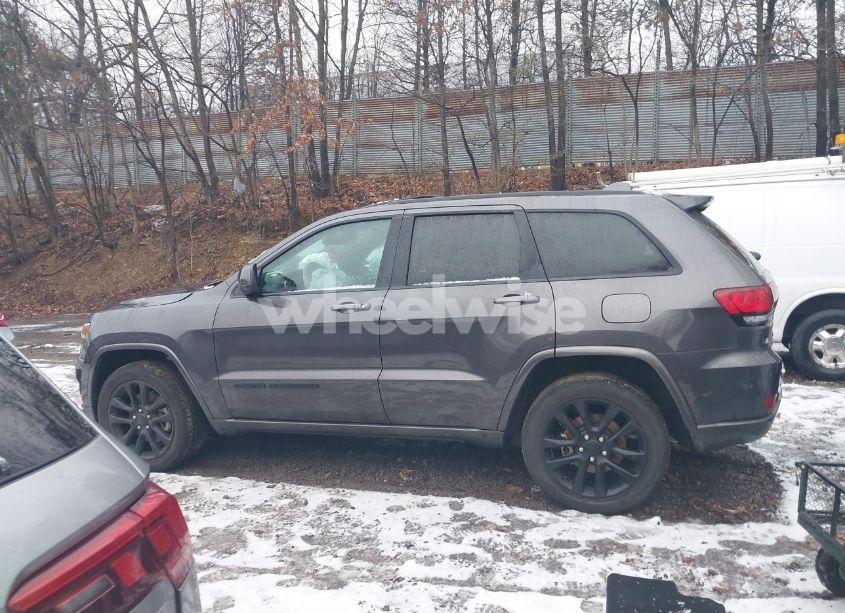 Photo 15 of 2021 Jeep Grand CHEROKEE LAREDO X 4X4 (VIN 1C4RJFAG6MC777743)