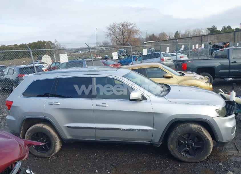 Photo 14 of 2012 Jeep Grand CHEROKEE LAREDO (VIN 1C4RJFAG7CC135143)