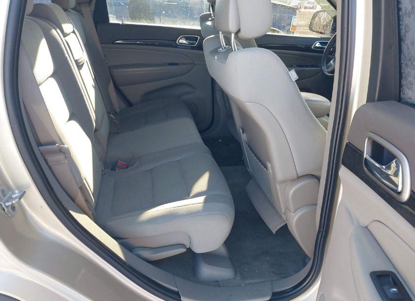 Photo 8 of 2012 Jeep Grand CHEROKEE LAREDO (VIN 1C4RJFAG7CC149169)