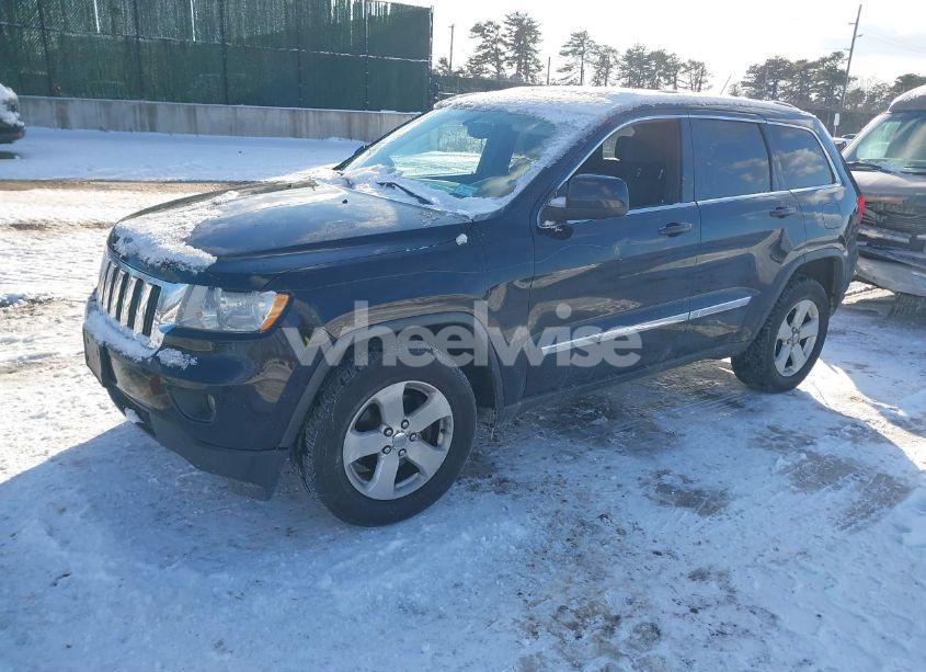 Photo 2 of 2012 Jeep Grand CHEROKEE LAREDO (VIN 1C4RJFAG7CC216675)