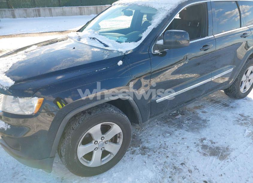 Photo 6 of 2012 Jeep Grand CHEROKEE LAREDO (VIN 1C4RJFAG7CC216675)