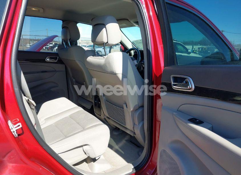 Photo 8 of 2012 Jeep Grand CHEROKEE LAREDO (VIN 1C4RJFAG7CC297757)