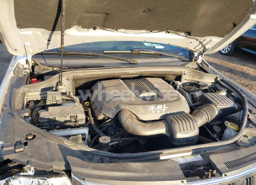 Photo 10 of 2013 Jeep Grand CHEROKEE LAREDO (VIN 1C4RJFAG7DC549265)