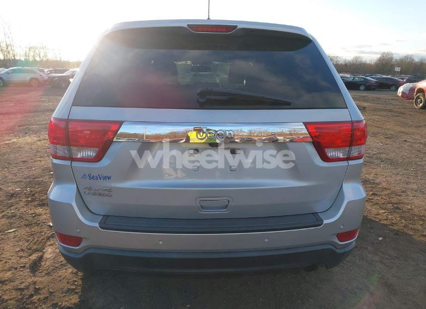 Photo 16 of 2013 Jeep Grand CHEROKEE LAREDO (VIN 1C4RJFAG7DC549265)