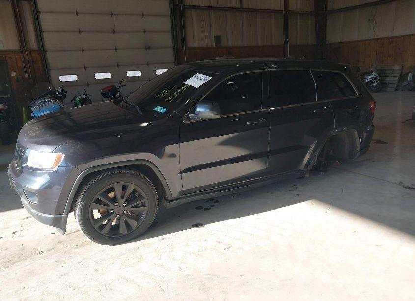 Photo 2 of 2013 Jeep Grand CHEROKEE LAREDO ALTITUDE (VIN 1C4RJFAG7DC561903)
