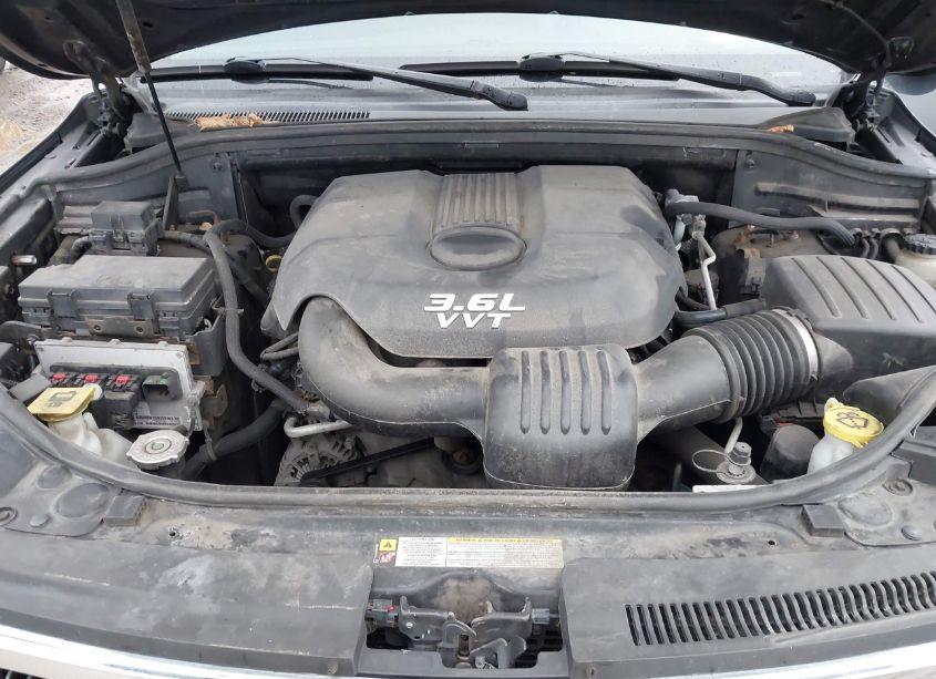 Photo 10 of 2013 Jeep Grand CHEROKEE LAREDO (VIN 1C4RJFAG7DC594853)