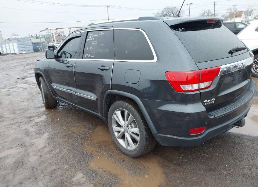 Photo 3 of 2013 Jeep Grand CHEROKEE LAREDO (VIN 1C4RJFAG7DC594853)