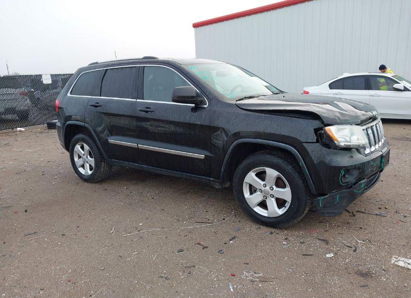 2013 Jeep Grand CHEROKEE LAREDO (VIN 1C4RJFAG7DC648068) main photo