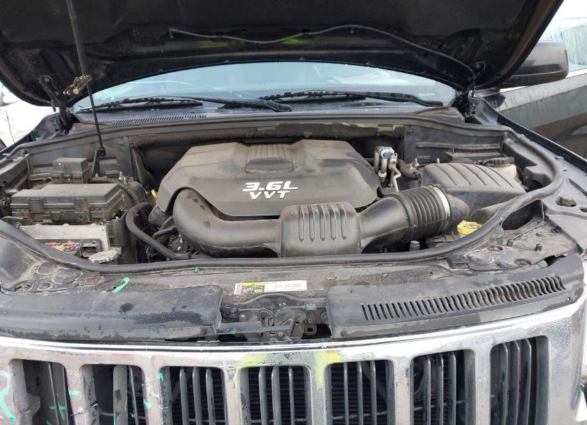Photo 10 of 2013 Jeep Grand CHEROKEE LAREDO (VIN 1C4RJFAG7DC648068)