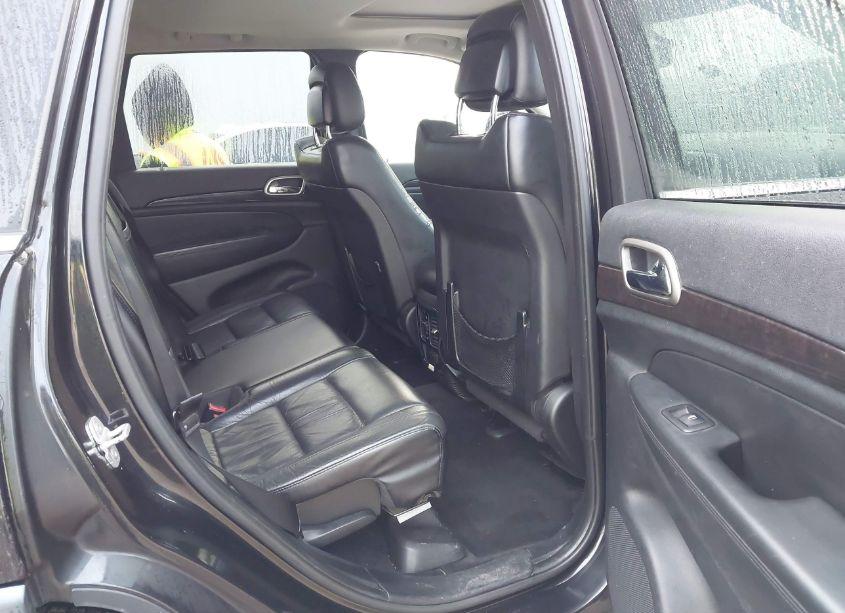 Photo 8 of 2013 Jeep Grand CHEROKEE LAREDO (VIN 1C4RJFAG7DC648068)