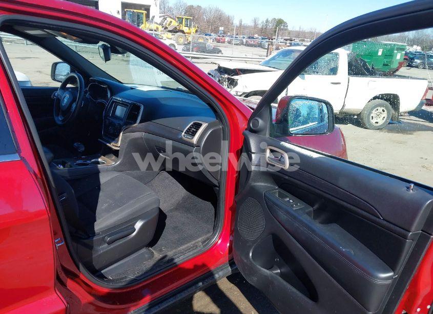 Photo 5 of 2014 Jeep Grand CHEROKEE LAREDO (VIN 1C4RJFAG7EC123660)