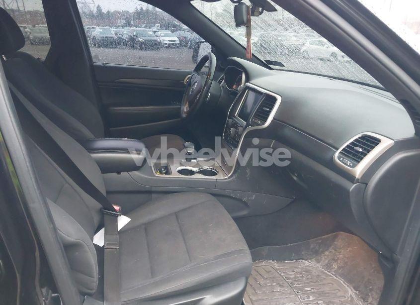 Photo 5 of 2014 Jeep Grand CHEROKEE LAREDO (VIN 1C4RJFAG7EC179243)