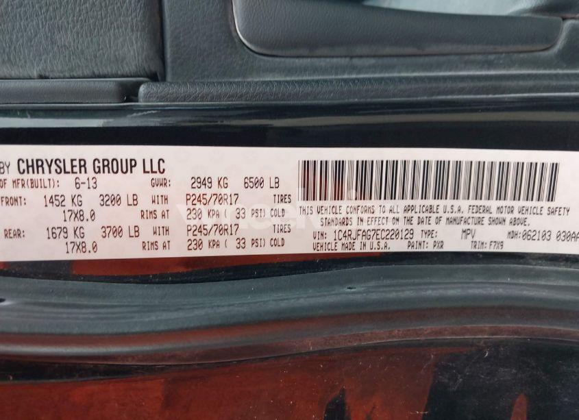 Photo 9 of 2014 Jeep Grand CHEROKEE LAREDO (VIN 1C4RJFAG7EC220129)