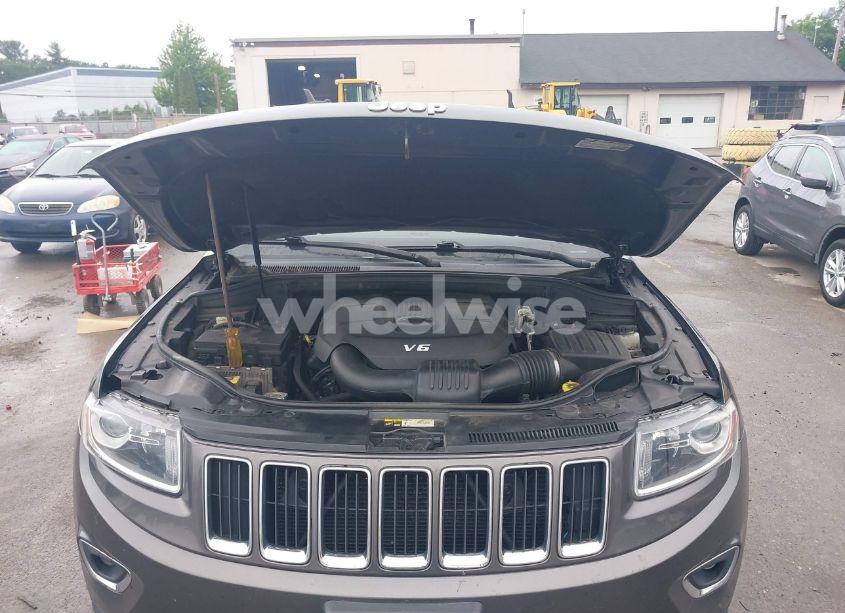 Photo 10 of 2014 Jeep Grand CHEROKEE LAREDO (VIN 1C4RJFAG7EC333286)