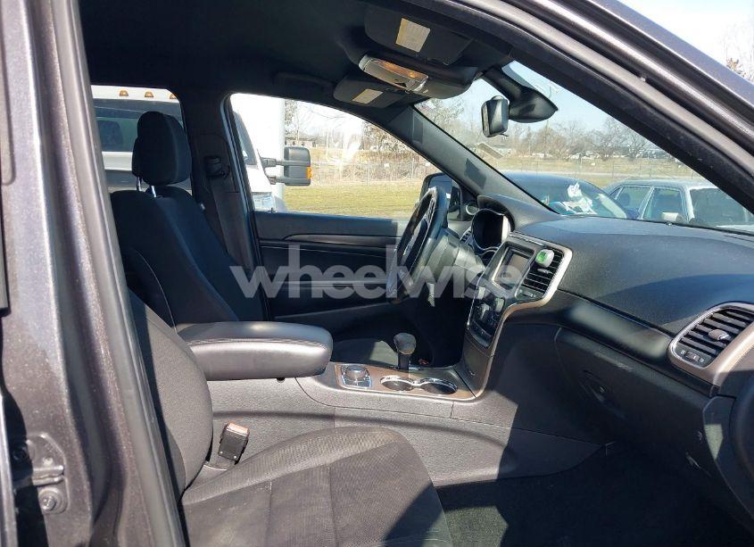 Photo 5 of 2014 Jeep Grand CHEROKEE LAREDO (VIN 1C4RJFAG7EC391463)