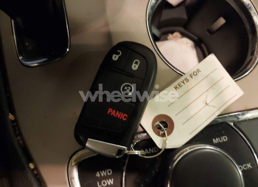 Photo 11 of 2014 Jeep Grand CHEROKEE LAREDO (VIN 1C4RJFAG7EC407869)