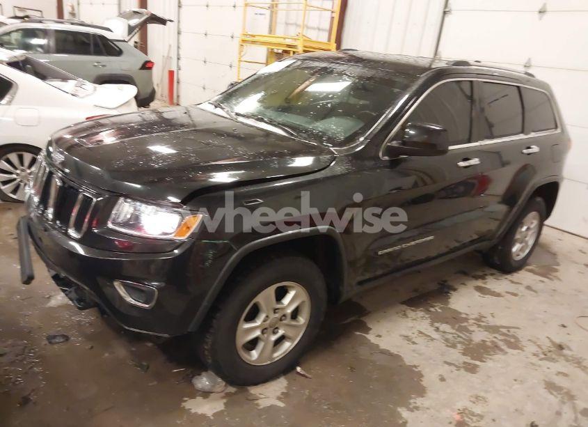 Photo 2 of 2014 Jeep Grand CHEROKEE LAREDO (VIN 1C4RJFAG7EC407869)