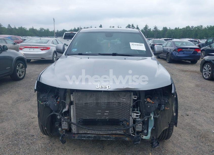 Photo 13 of 2014 Jeep Grand CHEROKEE LAREDO (VIN 1C4RJFAG7EC477923)