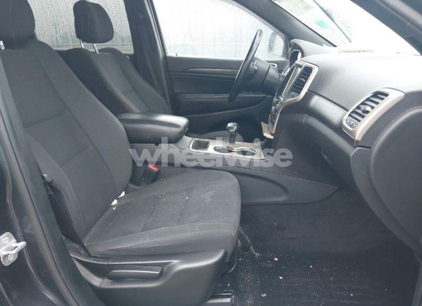 Photo 5 of 2014 Jeep Grand CHEROKEE LAREDO (VIN 1C4RJFAG7EC516557)