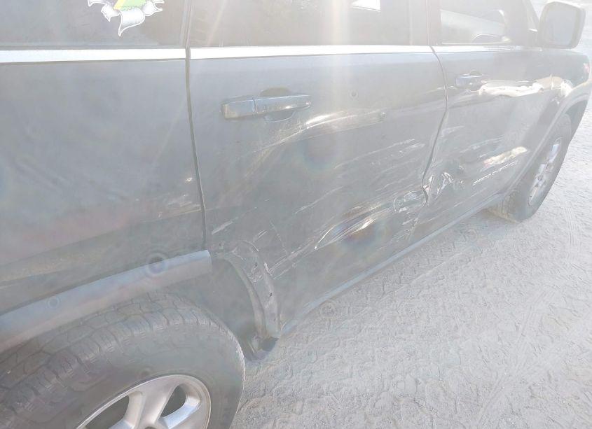 Photo 6 of 2014 Jeep Grand CHEROKEE LAREDO (VIN 1C4RJFAG7EC544777)