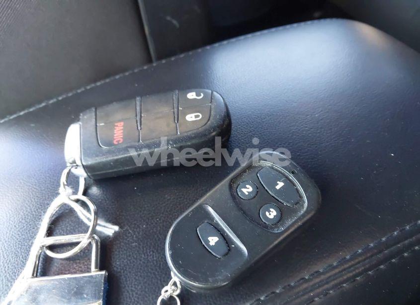 Photo 11 of 2014 Jeep Grand CHEROKEE LAREDO (VIN 1C4RJFAG7EC565838)