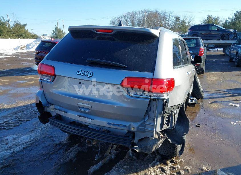 Photo 4 of 2015 Jeep Grand CHEROKEE LAREDO (VIN 1C4RJFAG7FC168602)