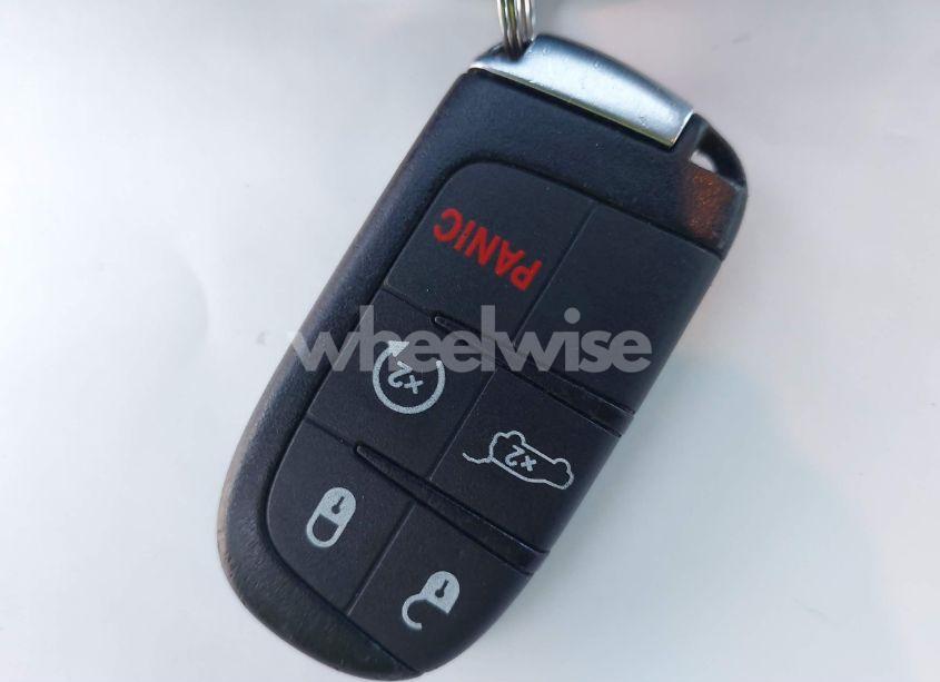 Photo 11 of 2015 Jeep Grand CHEROKEE ALTITUDE (VIN 1C4RJFAG7FC608527)