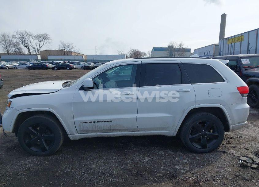 Photo 15 of 2015 Jeep Grand CHEROKEE ALTITUDE (VIN 1C4RJFAG7FC742325)