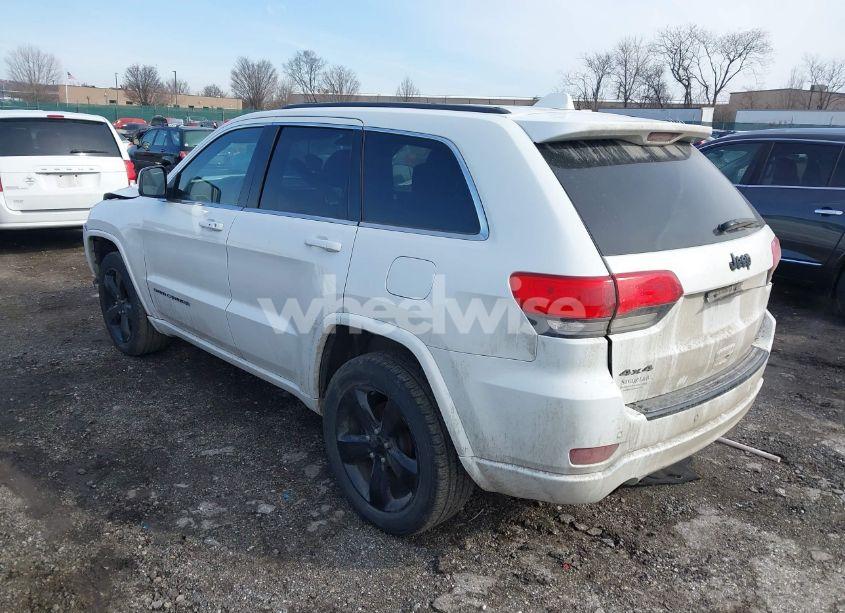 Photo 3 of 2015 Jeep Grand CHEROKEE ALTITUDE (VIN 1C4RJFAG7FC742325)