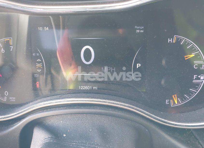 Photo 7 of 2015 Jeep Grand CHEROKEE ALTITUDE (VIN 1C4RJFAG7FC767676)