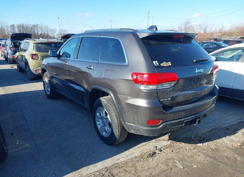Photo 3 of 2015 Jeep Grand CHEROKEE LAREDO (VIN 1C4RJFAG7FC775759)