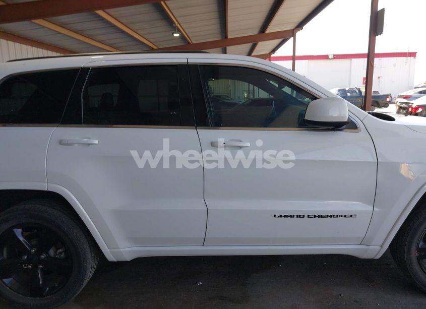 Photo 13 of 2015 Jeep Grand CHEROKEE ALTITUDE (VIN 1C4RJFAG7FC813555)