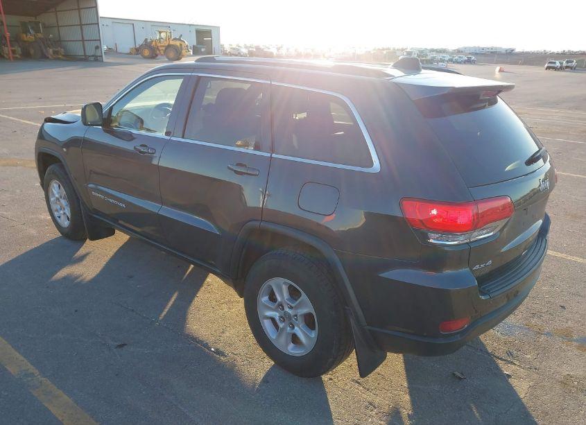 Photo 3 of 2015 Jeep Grand CHEROKEE LAREDO (VIN 1C4RJFAG7FC821946)