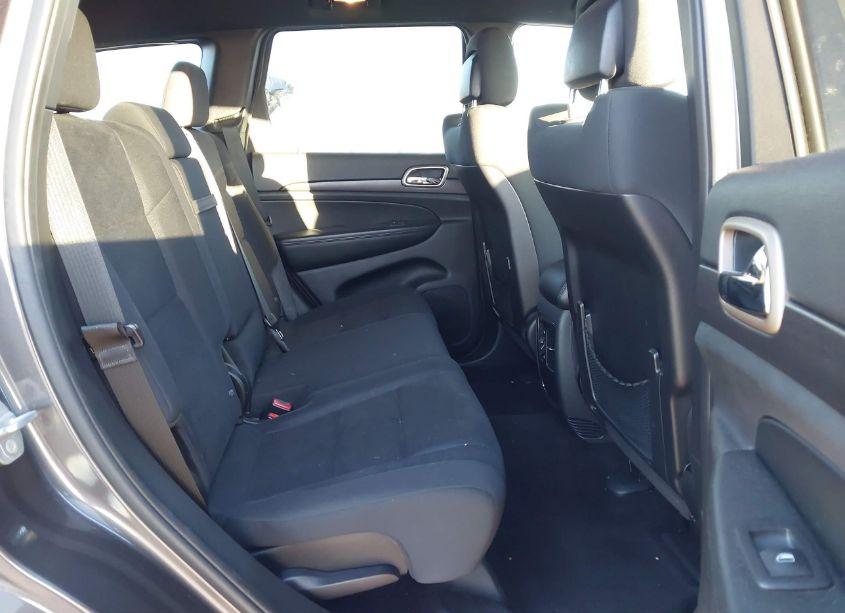 Photo 8 of 2015 Jeep Grand CHEROKEE LAREDO (VIN 1C4RJFAG7FC821946)