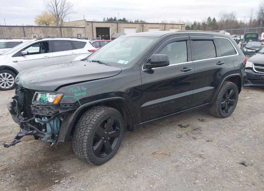 Photo 2 of 2015 Jeep Grand CHEROKEE ALTITUDE (VIN 1C4RJFAG7FC941293)