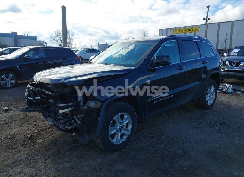 Photo 2 of 2016 Jeep Grand CHEROKEE LAREDO (VIN 1C4RJFAG7GC444018)