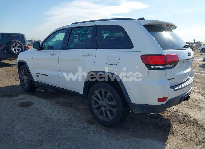 Photo 3 of 2017 Jeep Grand CHEROKEE 75TH ANNIVERSARY EDITION 4X4 (VIN 1C4RJFAG7HC607543)