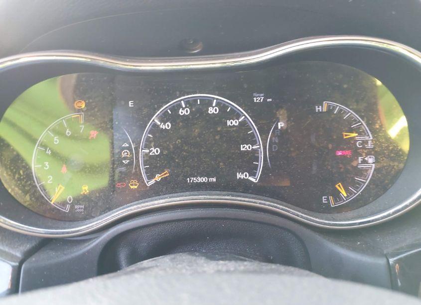 Photo 7 of 2017 Jeep Grand CHEROKEE 75TH ANNIVERSARY EDITION 4X4 (VIN 1C4RJFAG7HC645175)