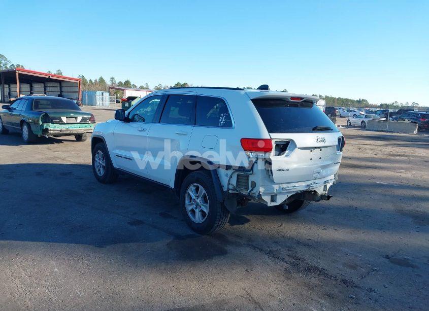 Photo 3 of 2017 Jeep Grand CHEROKEE LAREDO 4X4 (VIN 1C4RJFAG7HC688625)